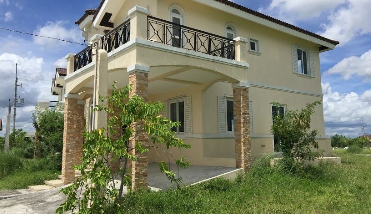 Photo 2 of Antel-Grand_Forbis House & Lot