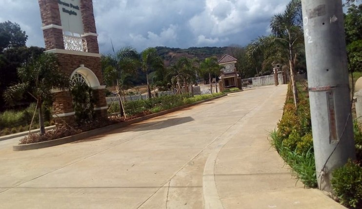 Photo 1 of Lot for Sale Marcos Hiway Paenaan Antipolo city