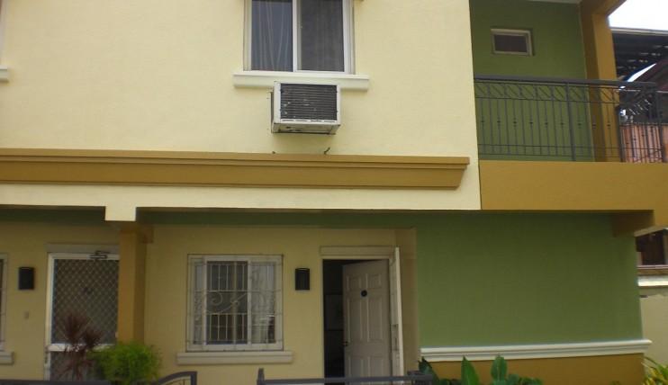 Photo 1 of 5BR townhouse in East Ortigas Mansions Ortigas Avenue Extension Brgy Sta. Lucia Pasig City