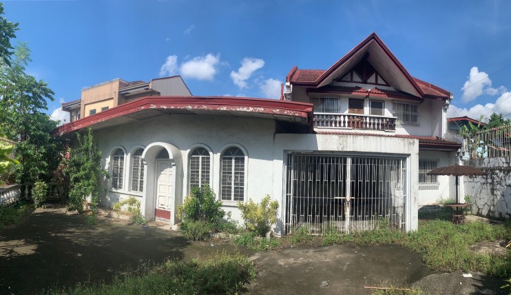 Photo 4 of Corner lot with 2 storey old house along Records Street Brgy Bahay Toro Project 8 Quezon City